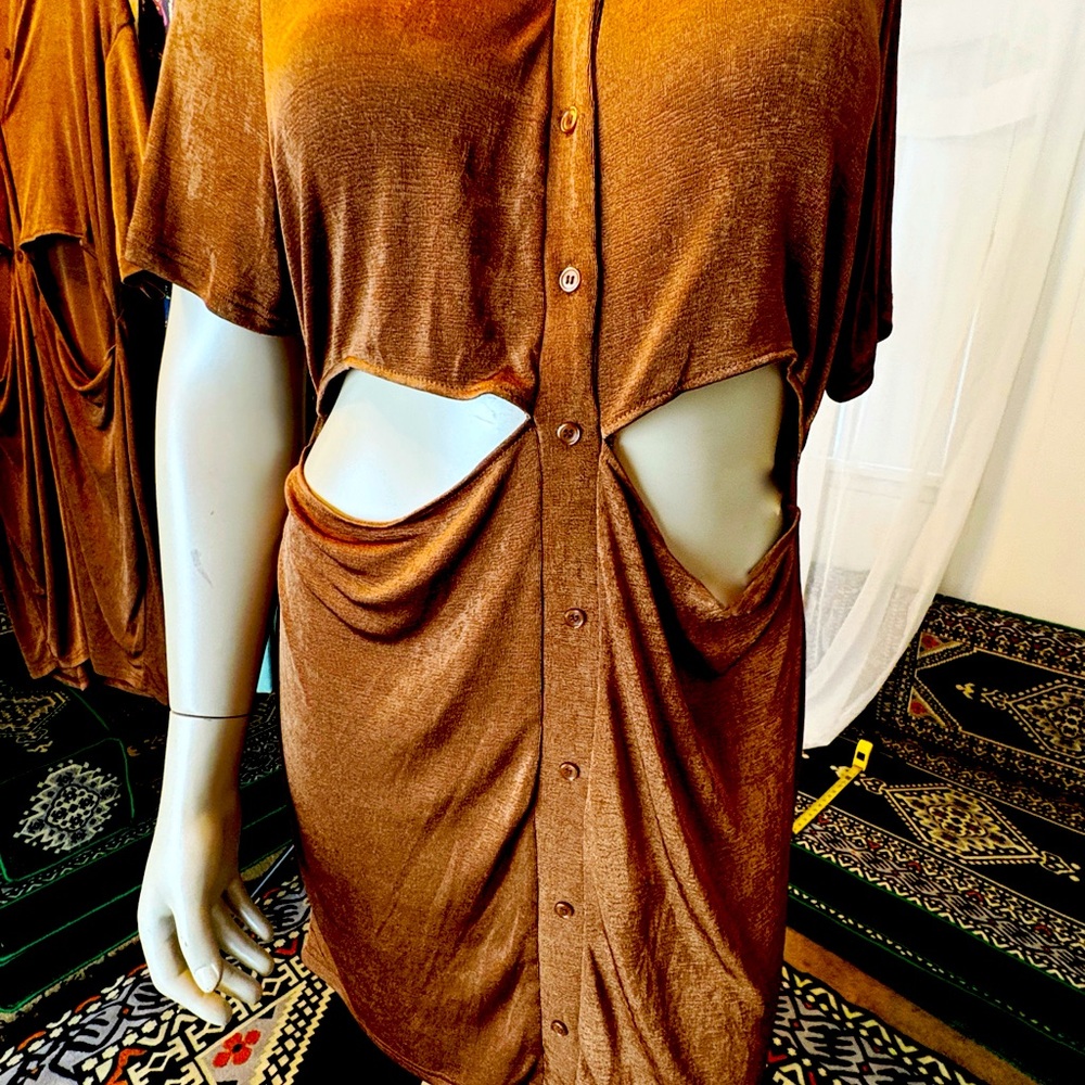 NWT Rue21: Rust Cut-Out Button-Up Dress - Picture 12 of 16